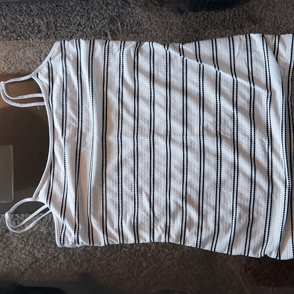 Loft Tank Top, size M